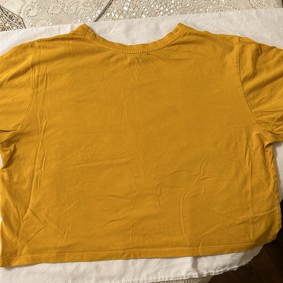 Yellow embroidered crop top - Picture 3 of 4